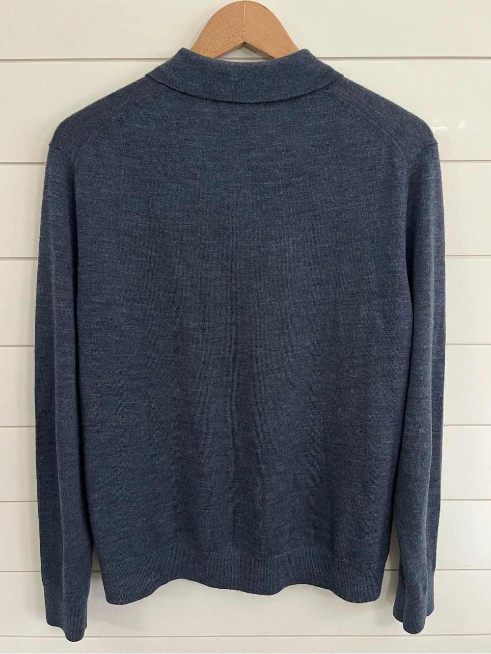 Banana Republic 100% Merino Wool Men's Large Polo Sweater Long Sleeves Blue